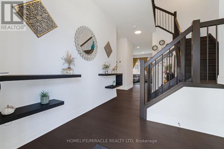 Property Photo: 2231 Linkway Boulevard ON N6K 0K9
