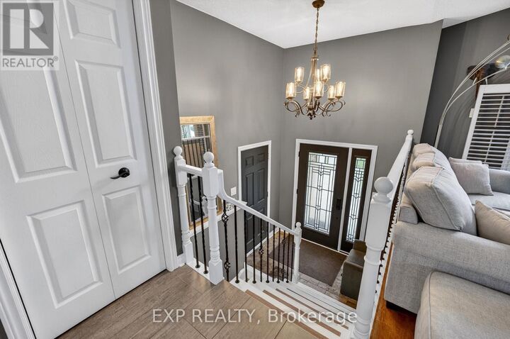 Property Photo:  7789 Ascot Circle  ON L2H 3H1 