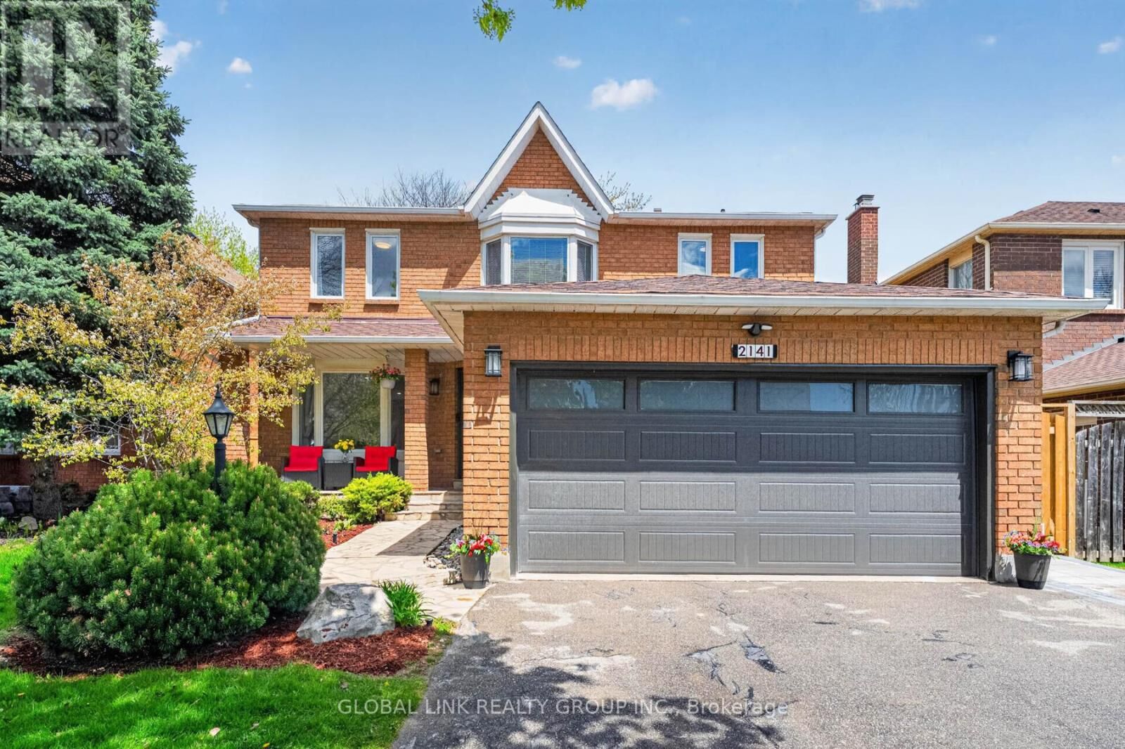 Property Photo:  2141 Galena Crescent  ON L6H 4B1 