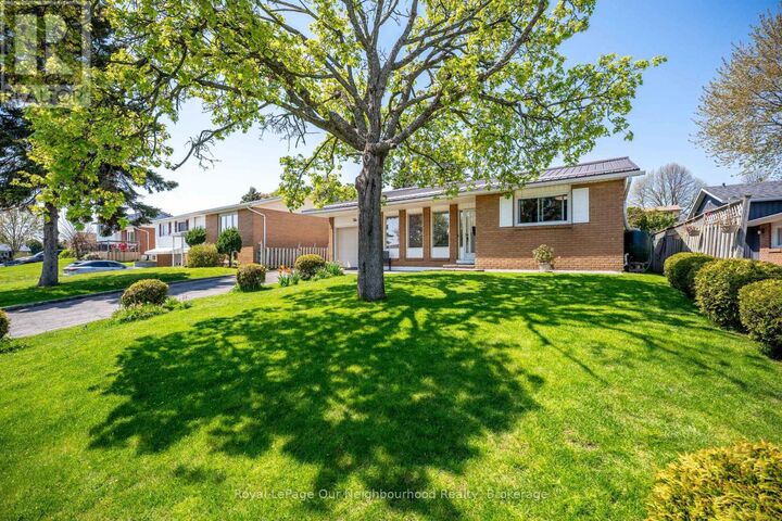 Property Photo:  10 Calgary Road  ON L1A 3T8 