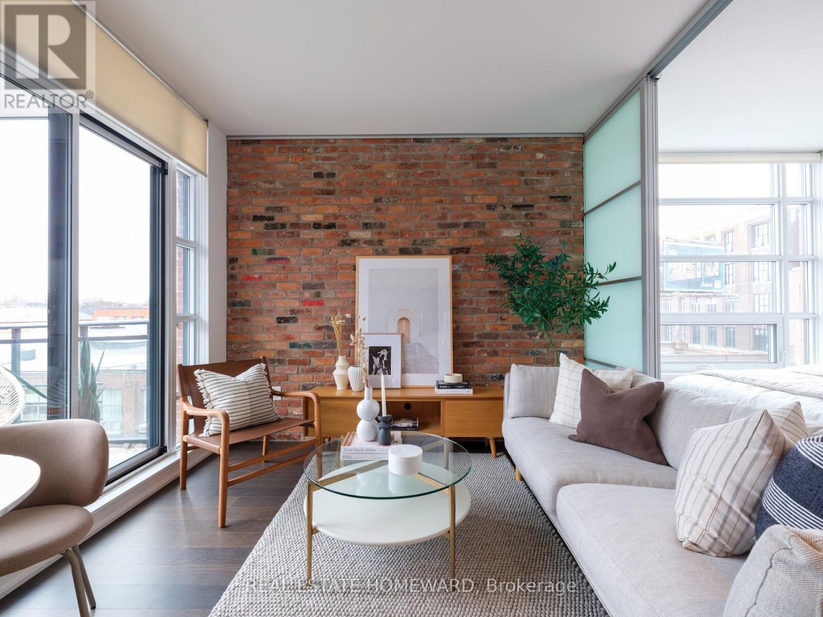 Property Photo: 88 Colgate Avenue 412 ON M4M 0A6