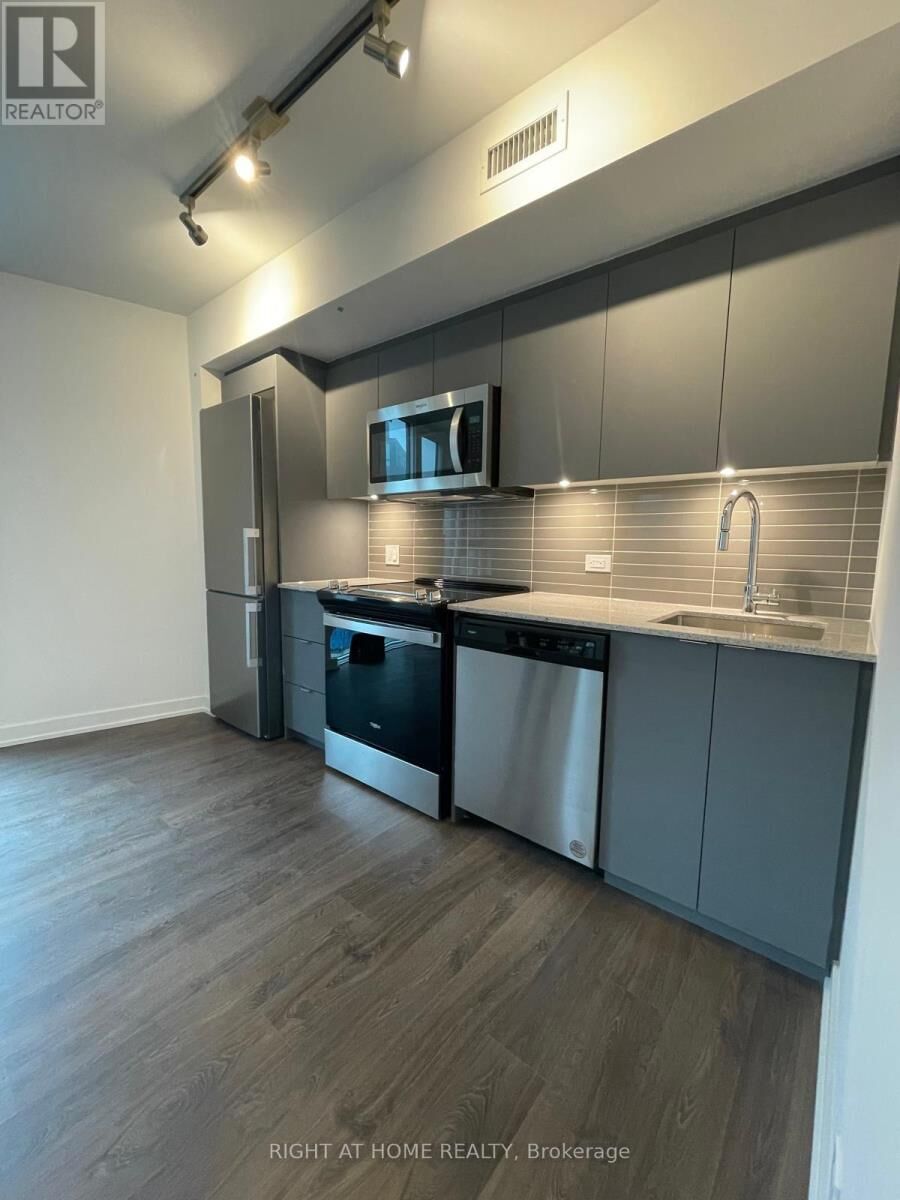 Property Photo: 30 Tretti Way 209 ON M3H 0E3