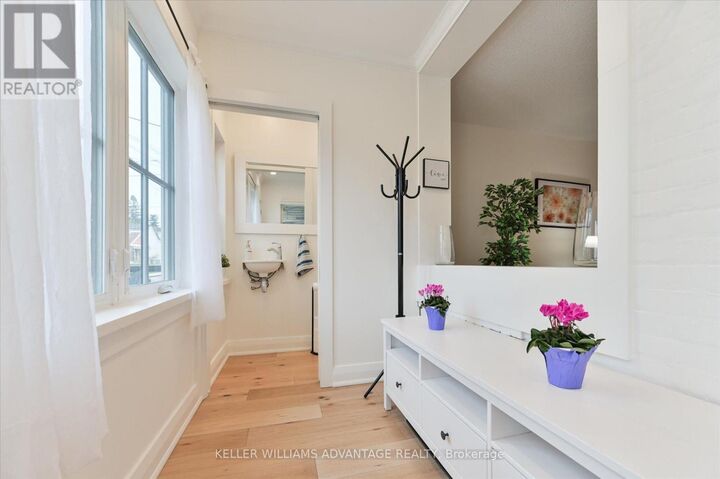 Property Photo:  294 Cedarvale Avenue  ON M4C 4K4 