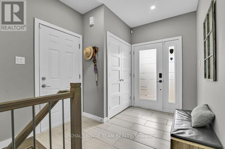 Property Photo:  203 Filion Street  ON K0A 1W0 