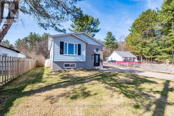Property Photo:  45 Brumm Road  ON K8A 7G6 