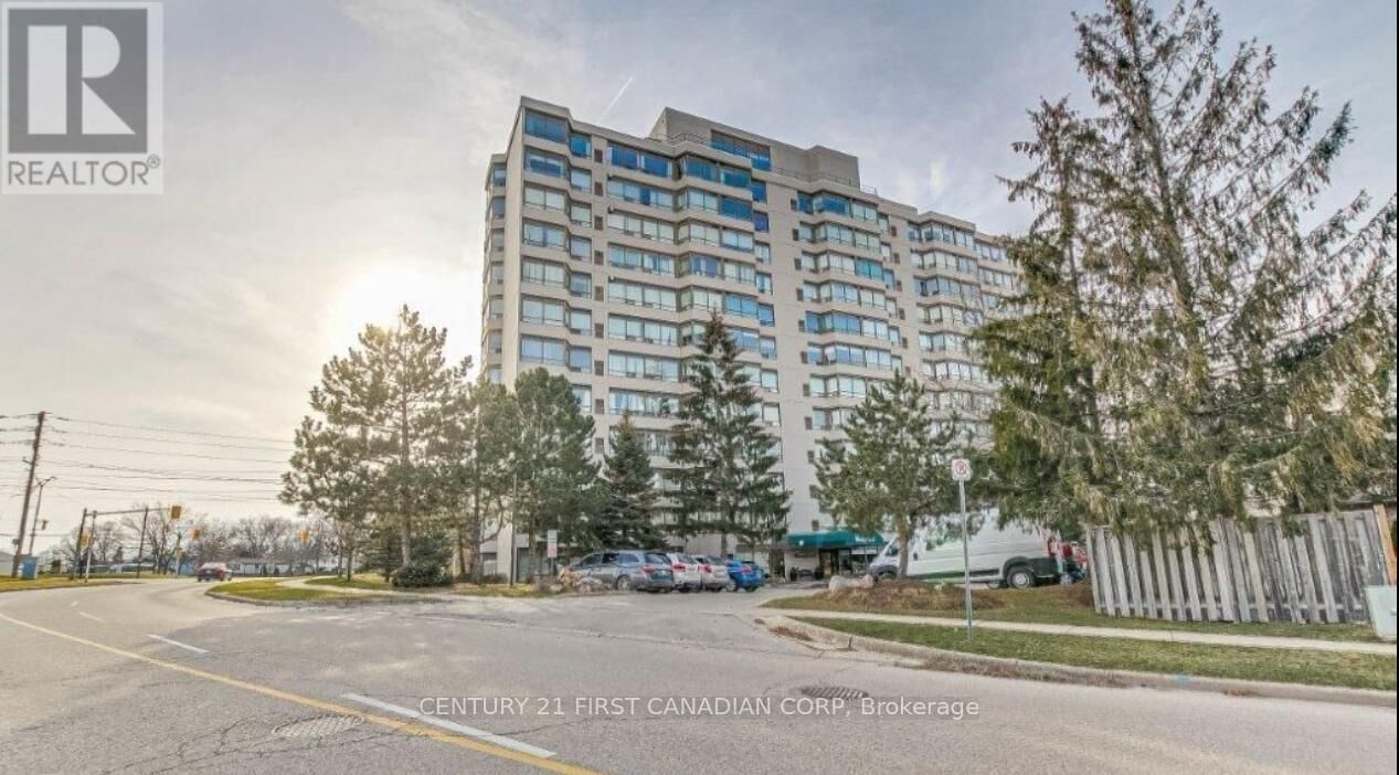 Property Photo: 744 Wonderland Road South 1206 ON N6K 4K3