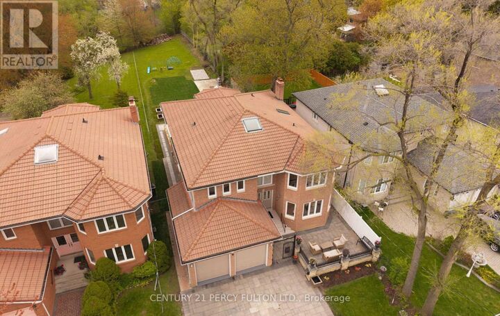 Property Photo: 9 Gordon Avenue ON M1S 1A6