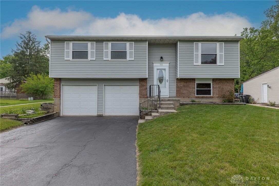 Property Photo:  102 Westrock Farm Drive  OH 45322 