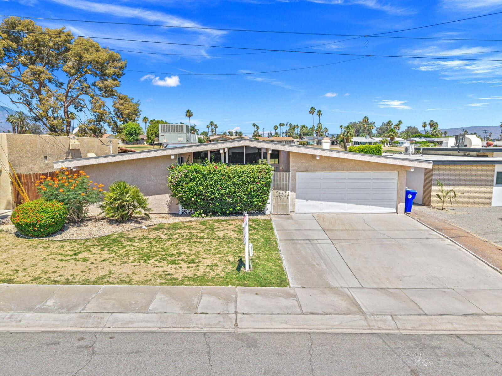 Property Photo:  43695 Louisiana Street  CA 92211 