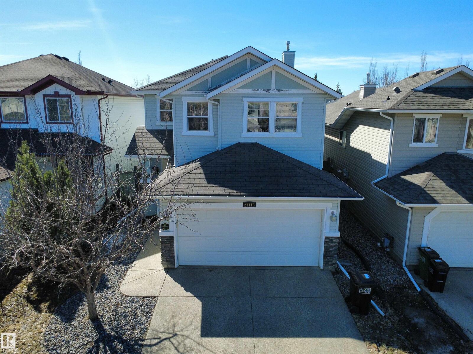 Property Photo:  21113 92A Avenue NW  AB T5T 6Z2 