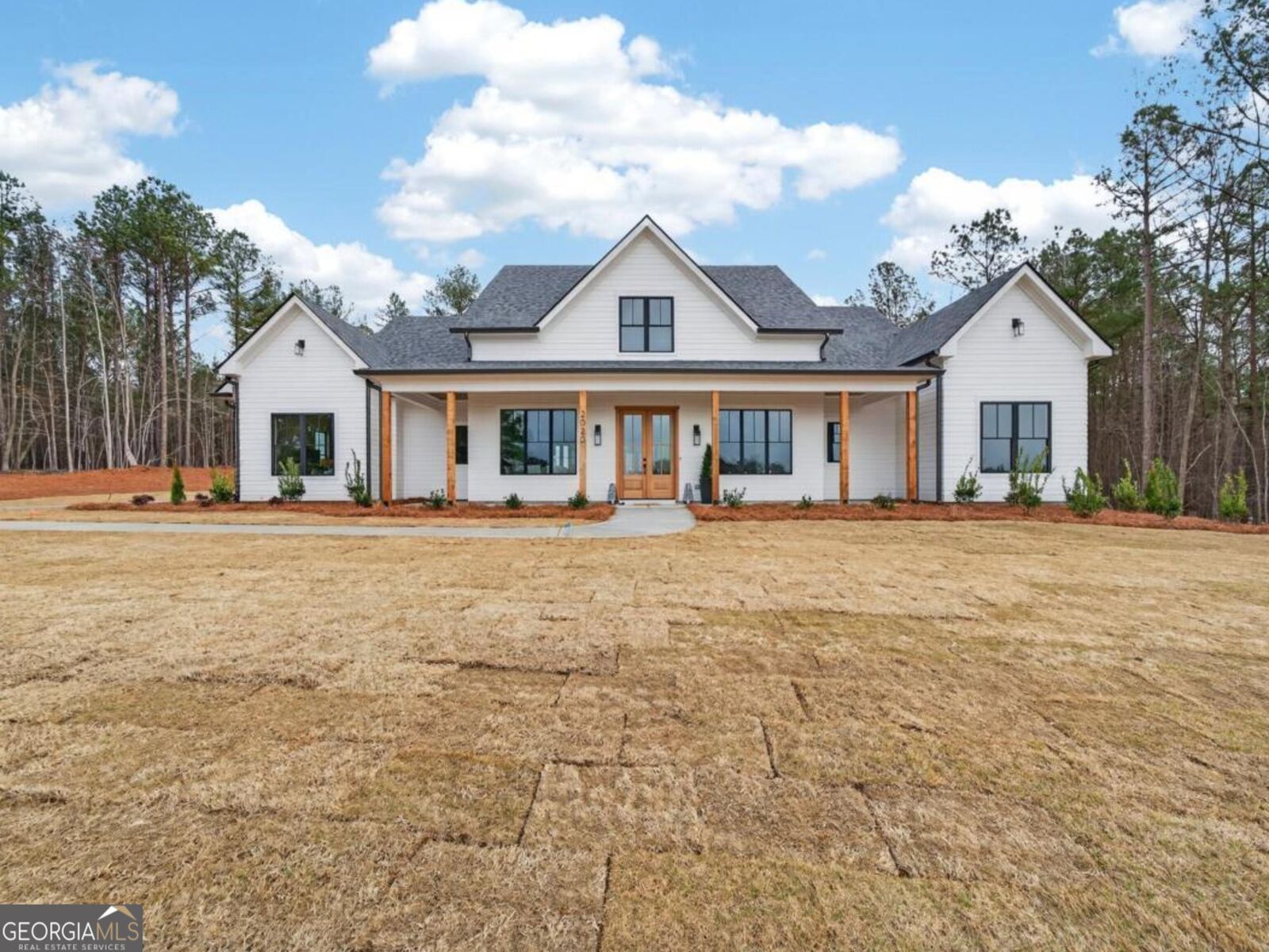 Property Photo:  2020 Clearwater Drive  GA 30678 