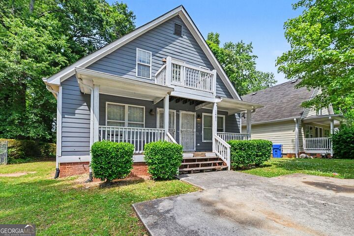 Property Photo:  1451 Kennesaw Drive NW A-B  GA 30318 