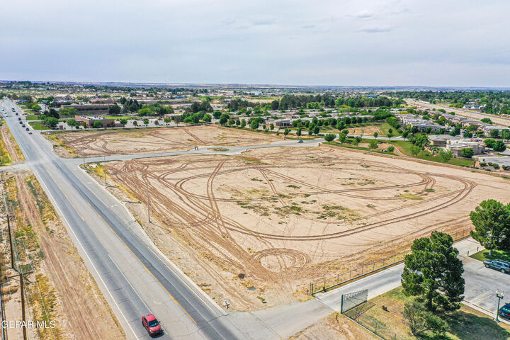 Property Photo:  1151 Country Club Road  NM 88008 