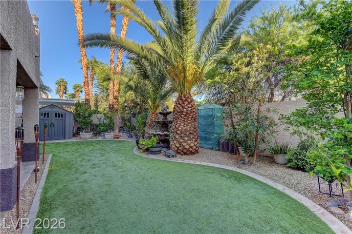 Property Photo: 8839 La Manga Avenue NV 89147