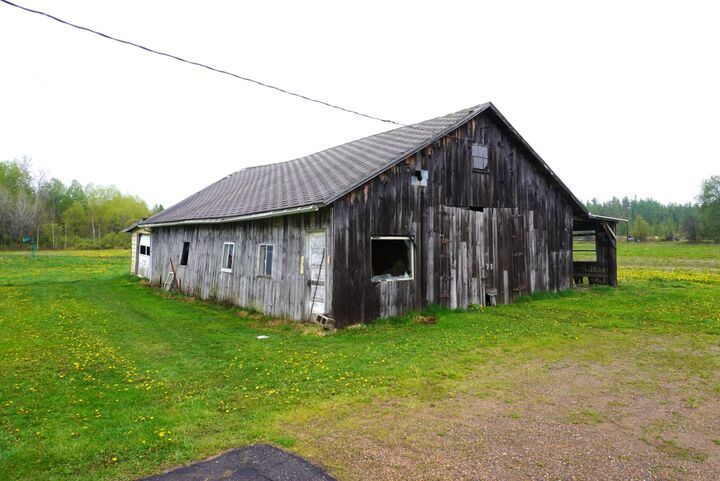 Property Photo:  N5142 Bradley St  WI 54435 