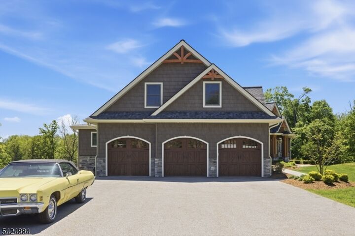 Property Photo:  643 Cr 519  NJ 07461 