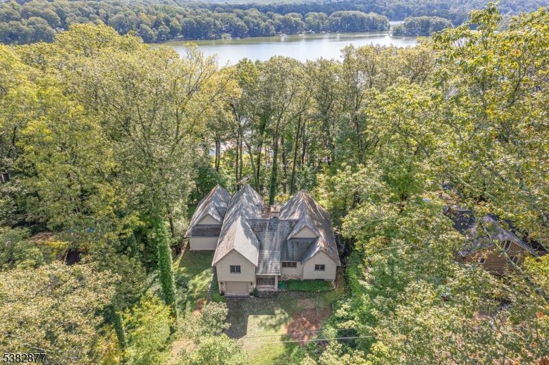 Property Photo: 215 Aniwa Rd NJ 07422
