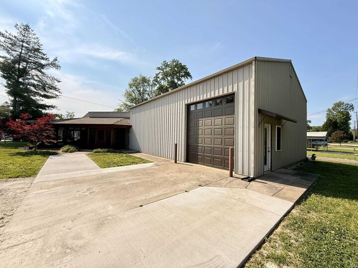 Property Photo:  716 Gough Avenue  IN 47601 