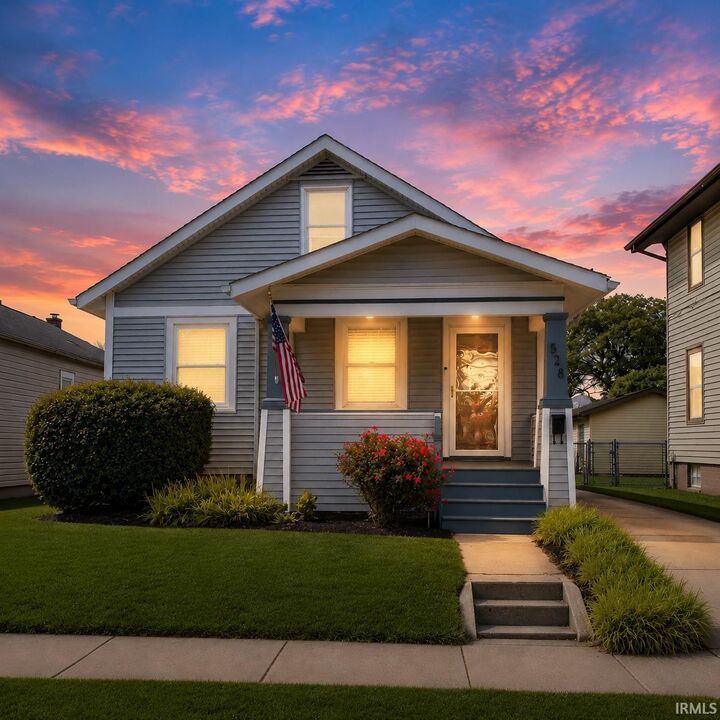 Property Photo:  528 Dayton Avenue  IN 46807-1801 