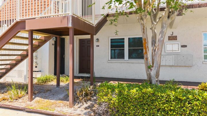 Property Photo:  9109 W Hillsborough Avenue J107  FL 33615 