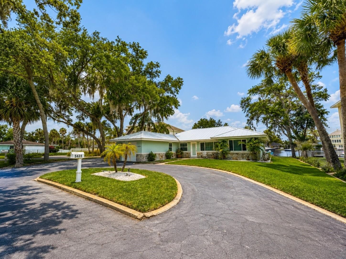 Property Photo: 5431 Foley Square FL 34652