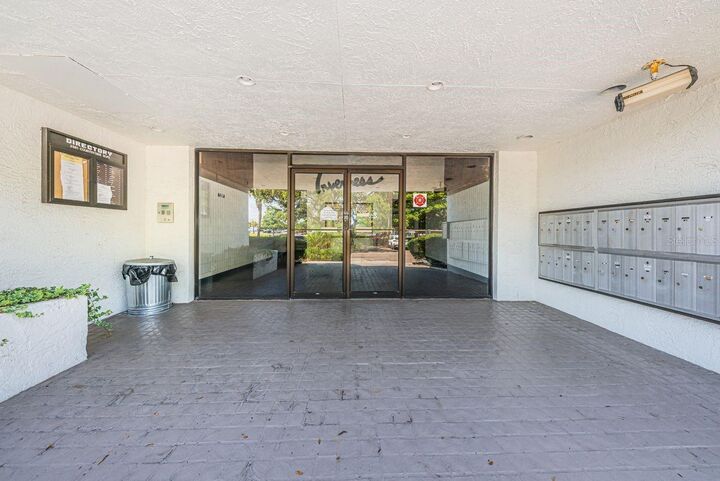 Property Photo: 2581 Countryside Blvd 304 FL 33761