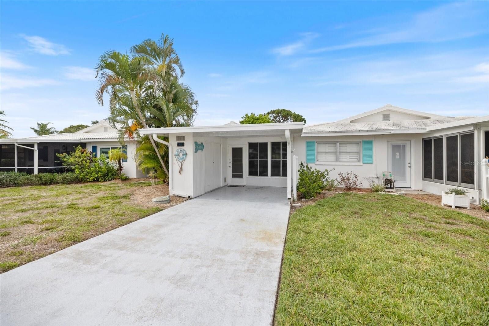 Property Photo:  702 Fair Winds Drive 702  FL 34275 