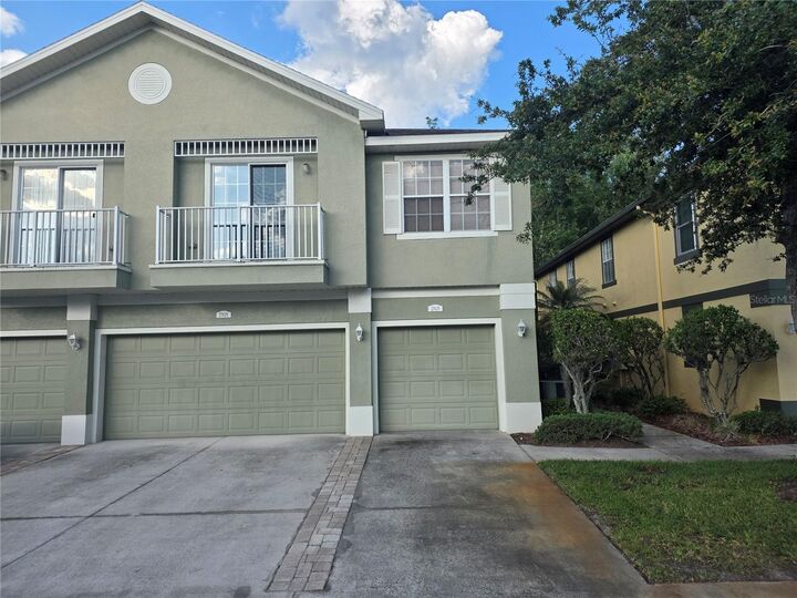 Property Photo:  27625 Pleasure Ride Loop  FL 33544 