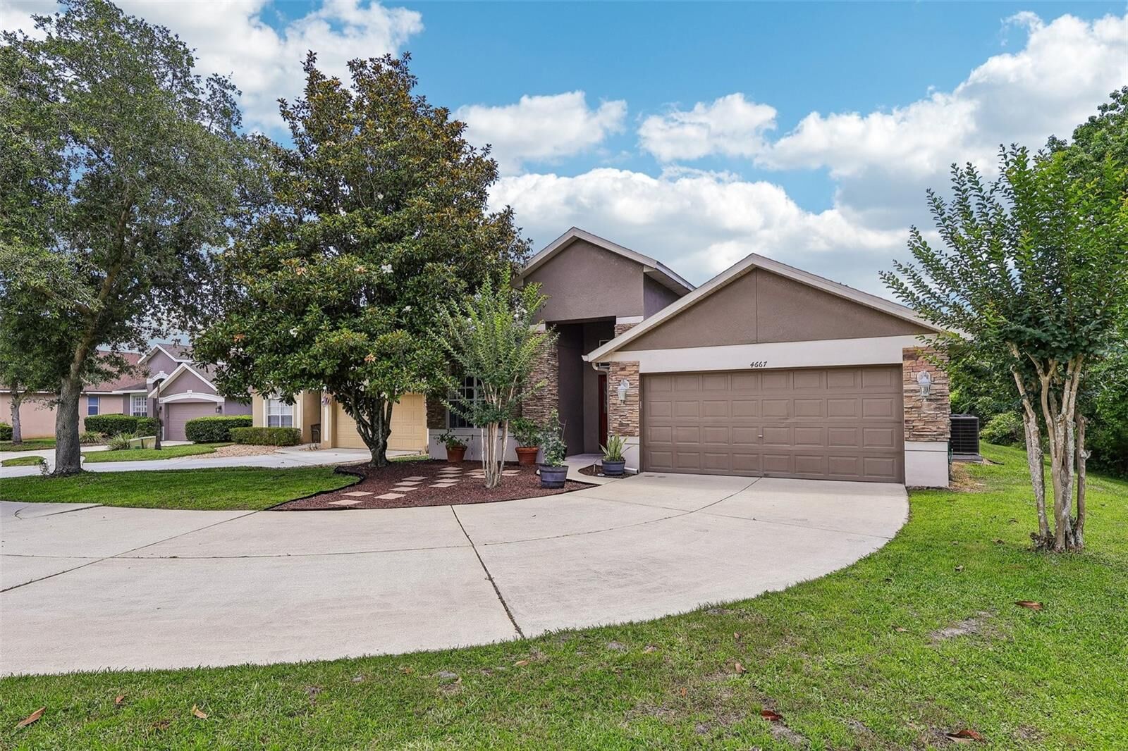 Property Photo:  4667 Redmond Place  FL 32771 