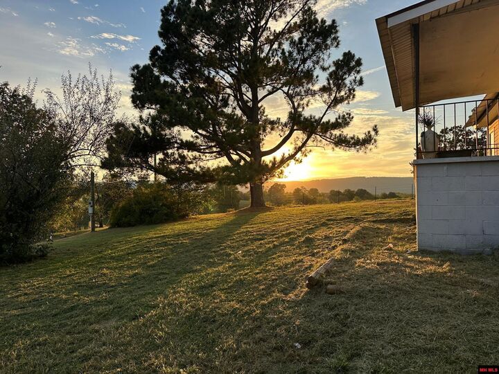 Property Photo:  7429 Watts Road  AR 72601-7429 