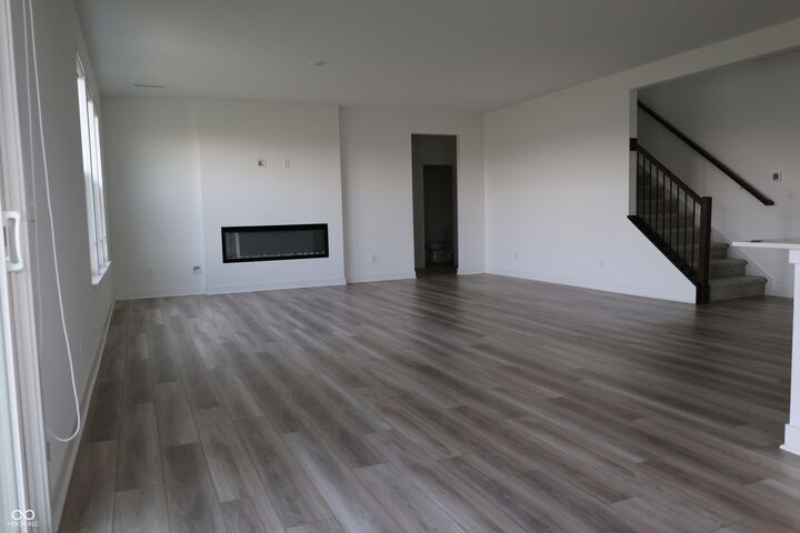 Property Photo:  1819 Vista Ridge Drive  IN 46143 