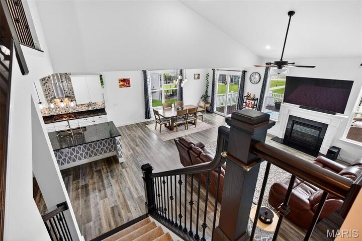 Property Photo:  310 Claymoore Court  MO 63368 