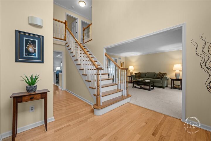 Property Photo:  202 Windsor Circle  IL 60175 