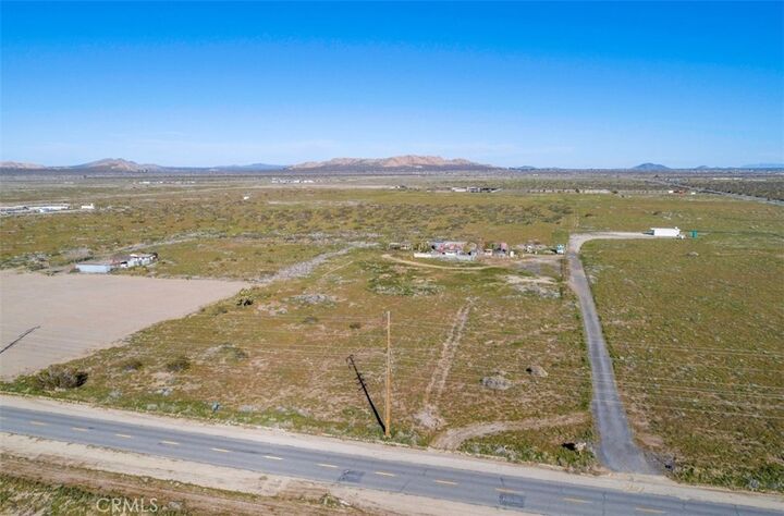 Property Photo: St E Vacant Avenue T4, Littlerock / CA 93543