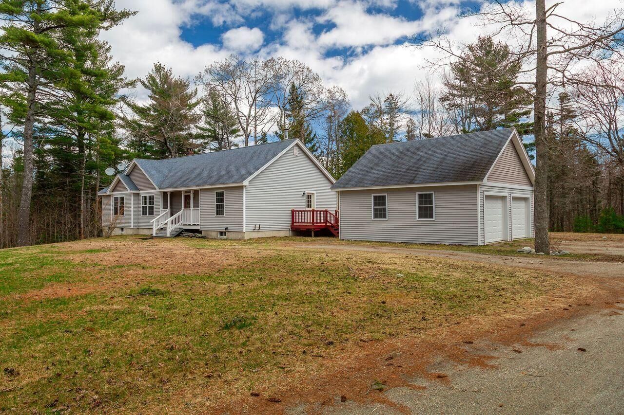 Property Photo: 25 Kennel Brook Drive ME 04605