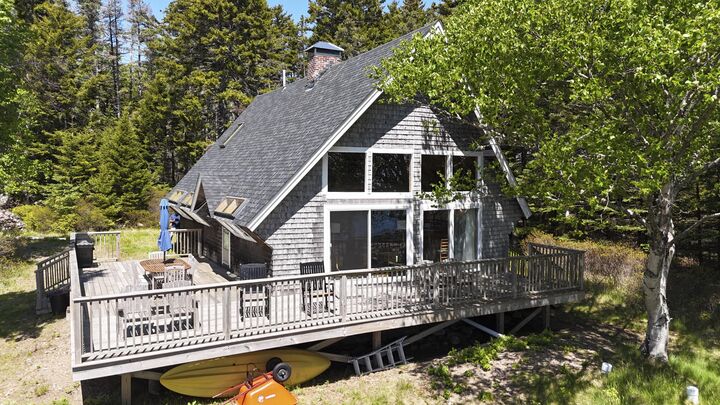 Property Photo:  180 Red Point Road  ME 04685 