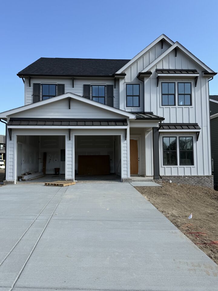 Property Photo:  5200 Fairhaven Ct  TN 37179 