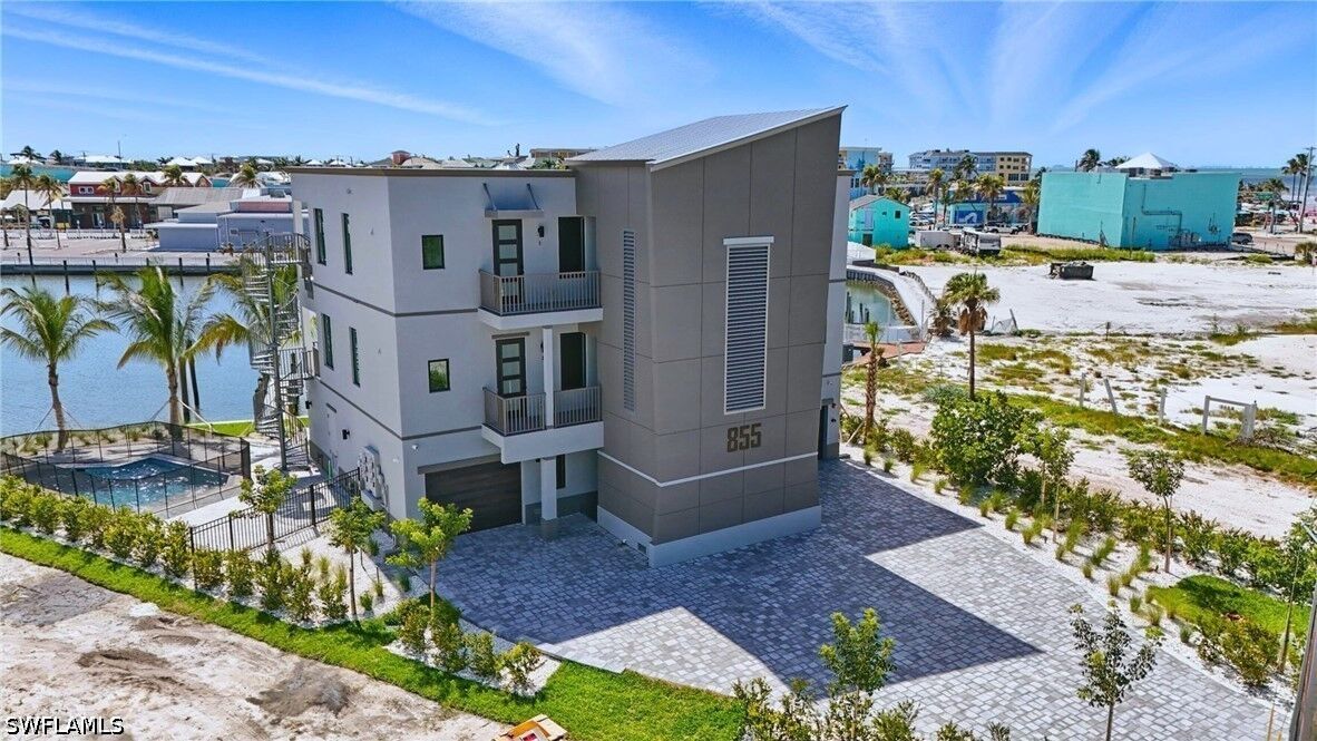 Property Photo:  855 Lagoon Street 3  FL 33931 