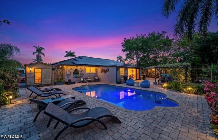 Property Photo: 38 Willoughby Drive FL 34110