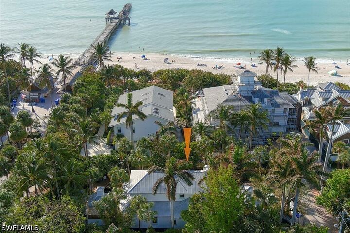 Property Photo: 61 12th Avenue S FL 34102