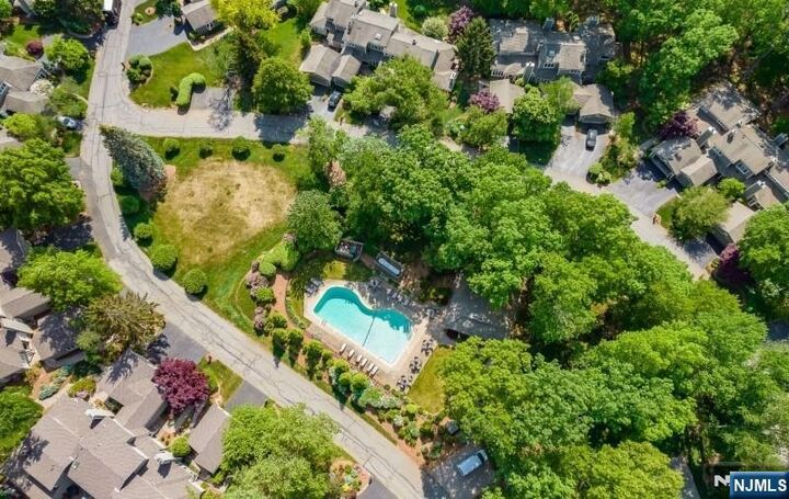 Property Photo:  25 Stone Row Lane  NJ 07438 
