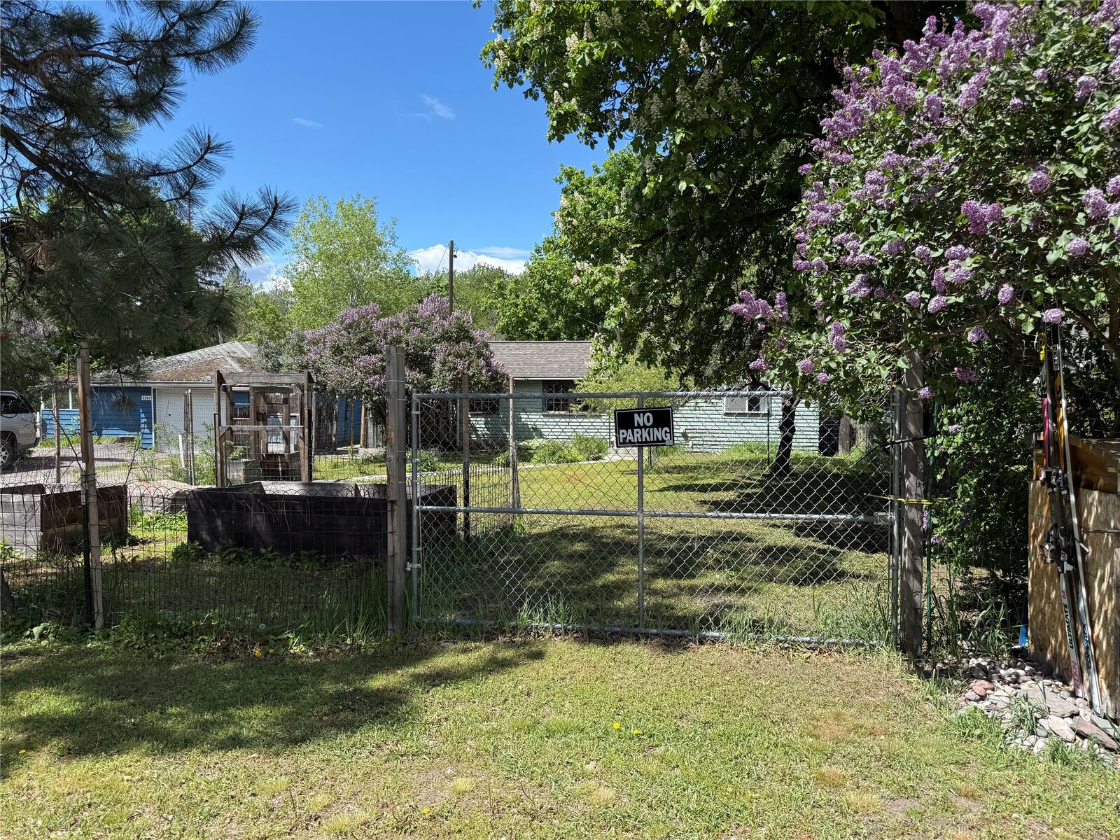Property Photo:  2207 Wylie Avenue  MT 59802 