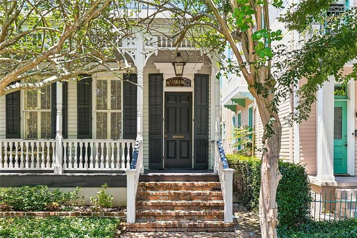 Property Photo: 1218 Soniat Street LA 70115