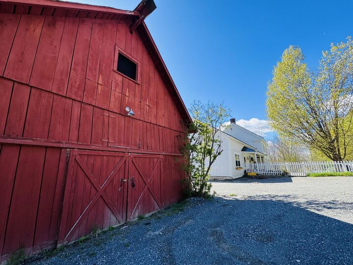Property Photo: 1396 Pond Road VT 05461