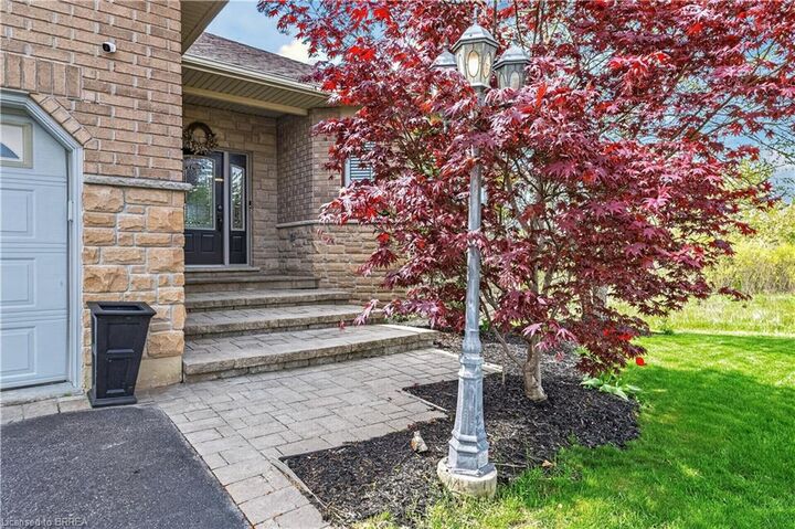Property Photo:  34 Pace Avenue  ON N3S 7V4 