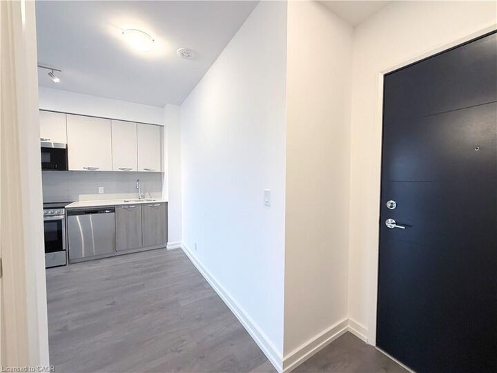 Property Photo:  75 James Street S 824  ON L8P 2Y9 