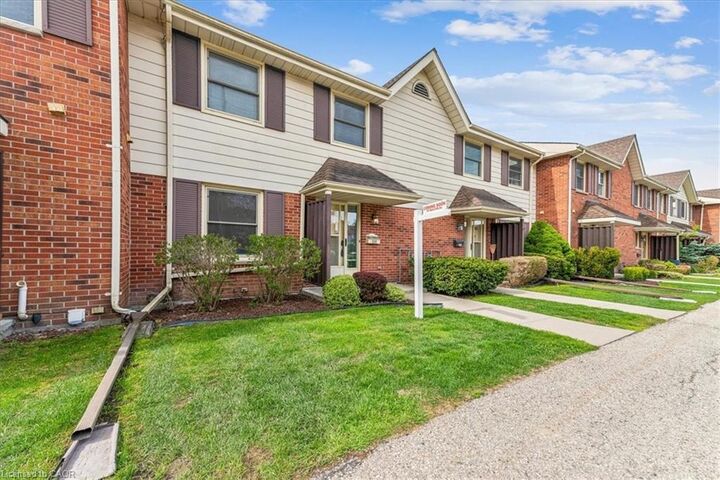 Property Photo:  534 Ingersoll Avenue  ON N4S 4Y2 