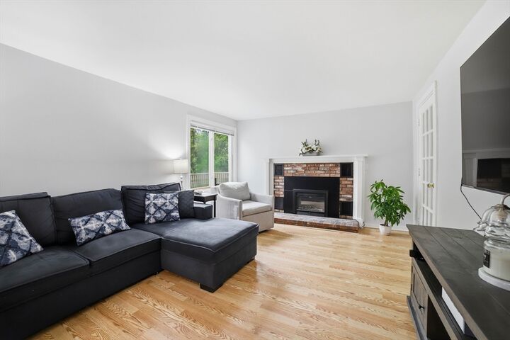 Property Photo: 11 Scenic Drive MA 01602