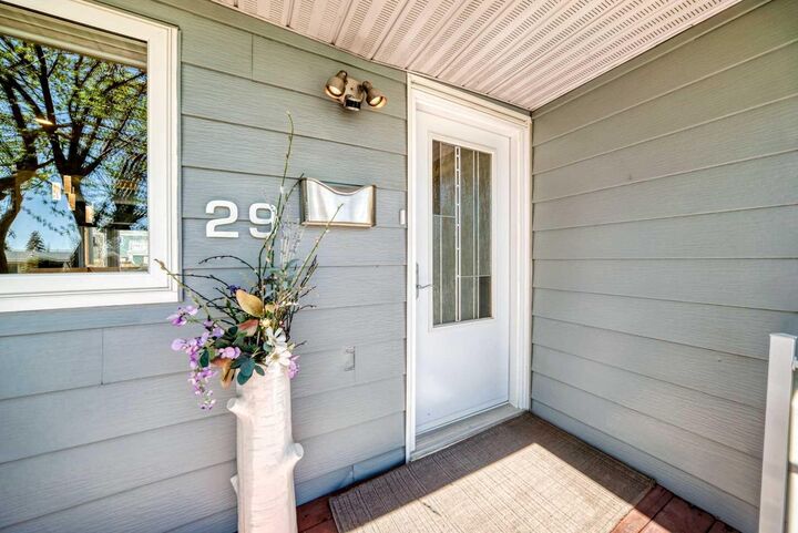 Property Photo: 29 Chisholm Crescent NW AB T2L 0Y9