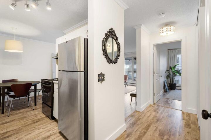 Property Photo: 2611 15A Street SW 305 AB T2T 4C1